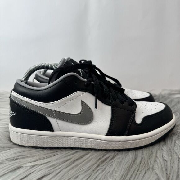 Nike Air Jordan 1 Low Black Medium Grey Size 7.5 - Picture 1 of 16